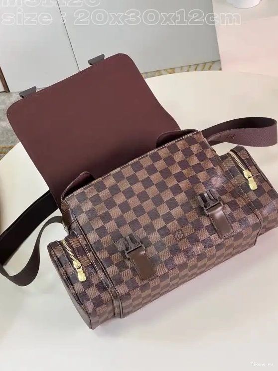 Affordable camera LOUIS VUITTON bag-20*30*12CM 0521